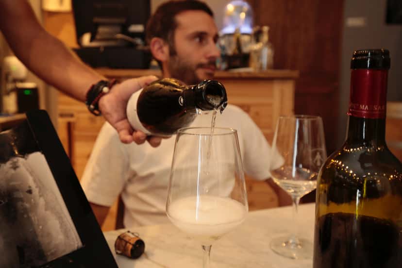 Genoa Wine Tasting near the Aquarium