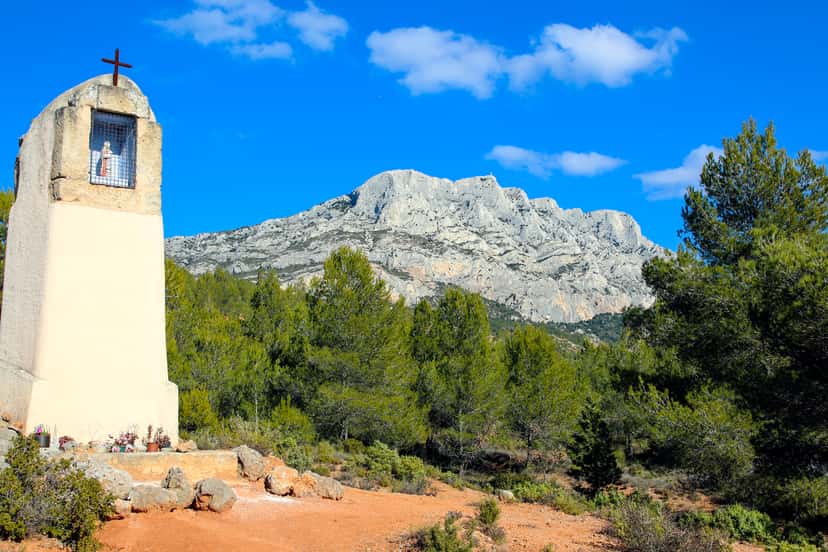 Aix-en-Provence explore this historic market town & Mont Sainte Victoire in search of Cézanne, discover the vineyards of this unique Provençal landscape