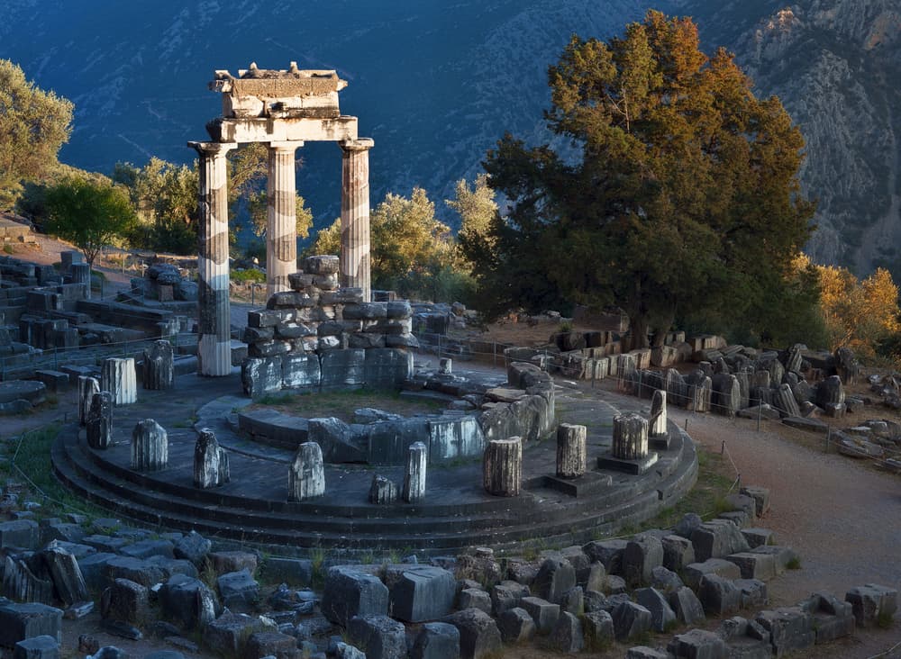 Monte Parnaso da visitare nella regione vinicola della Grecia Centrale