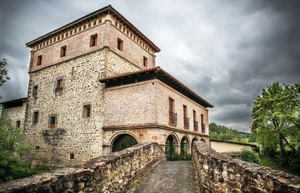 Torre De Murga: A Historical Gem in Basque Country photo 4