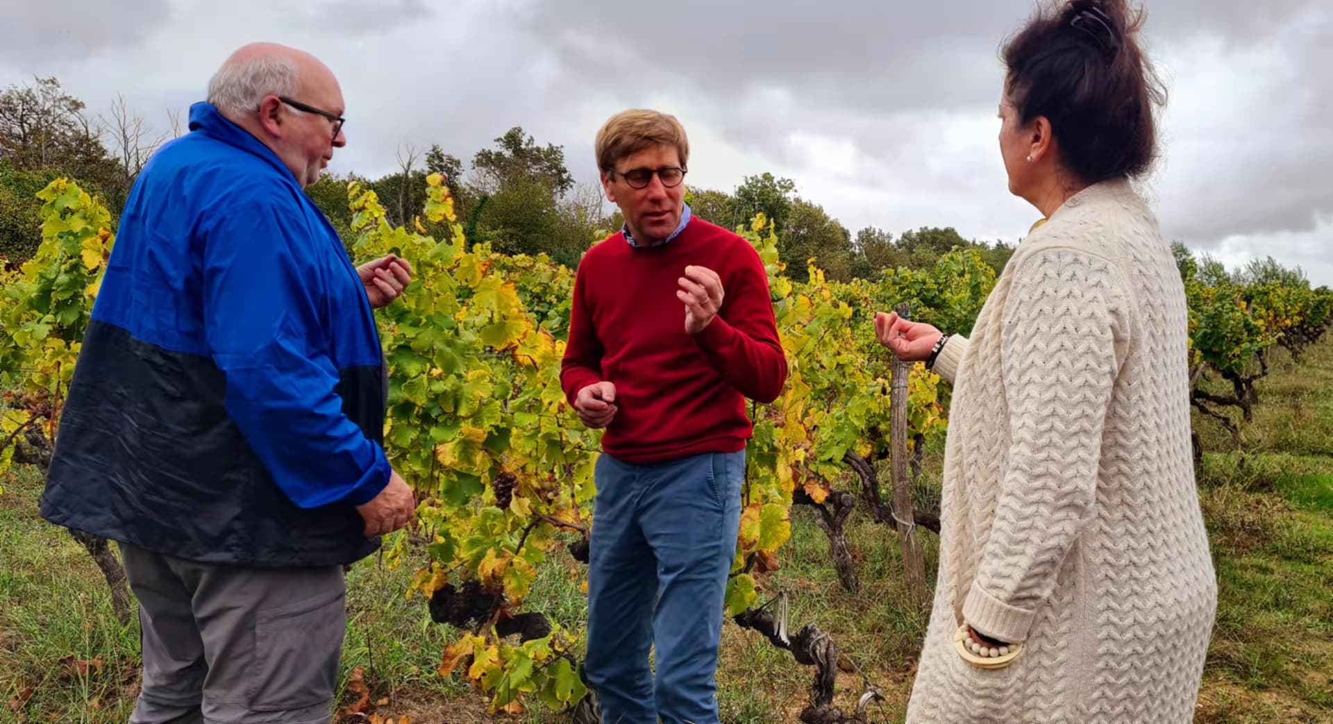 Degustação de vinhos no Chateau Dauphiné Rondillon foto 2