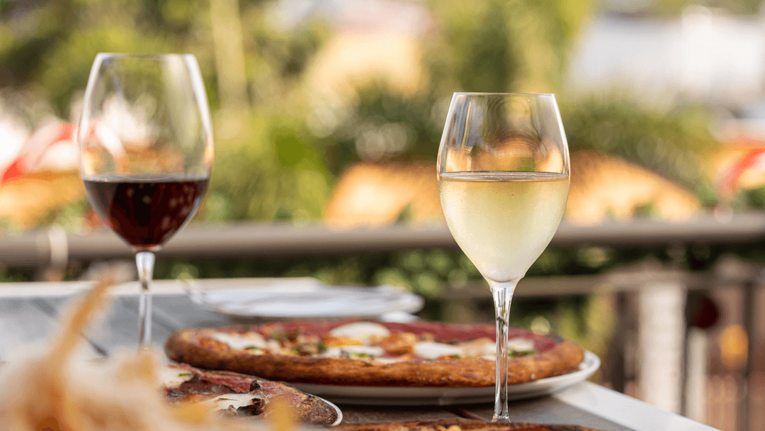 Spring wine and pizza