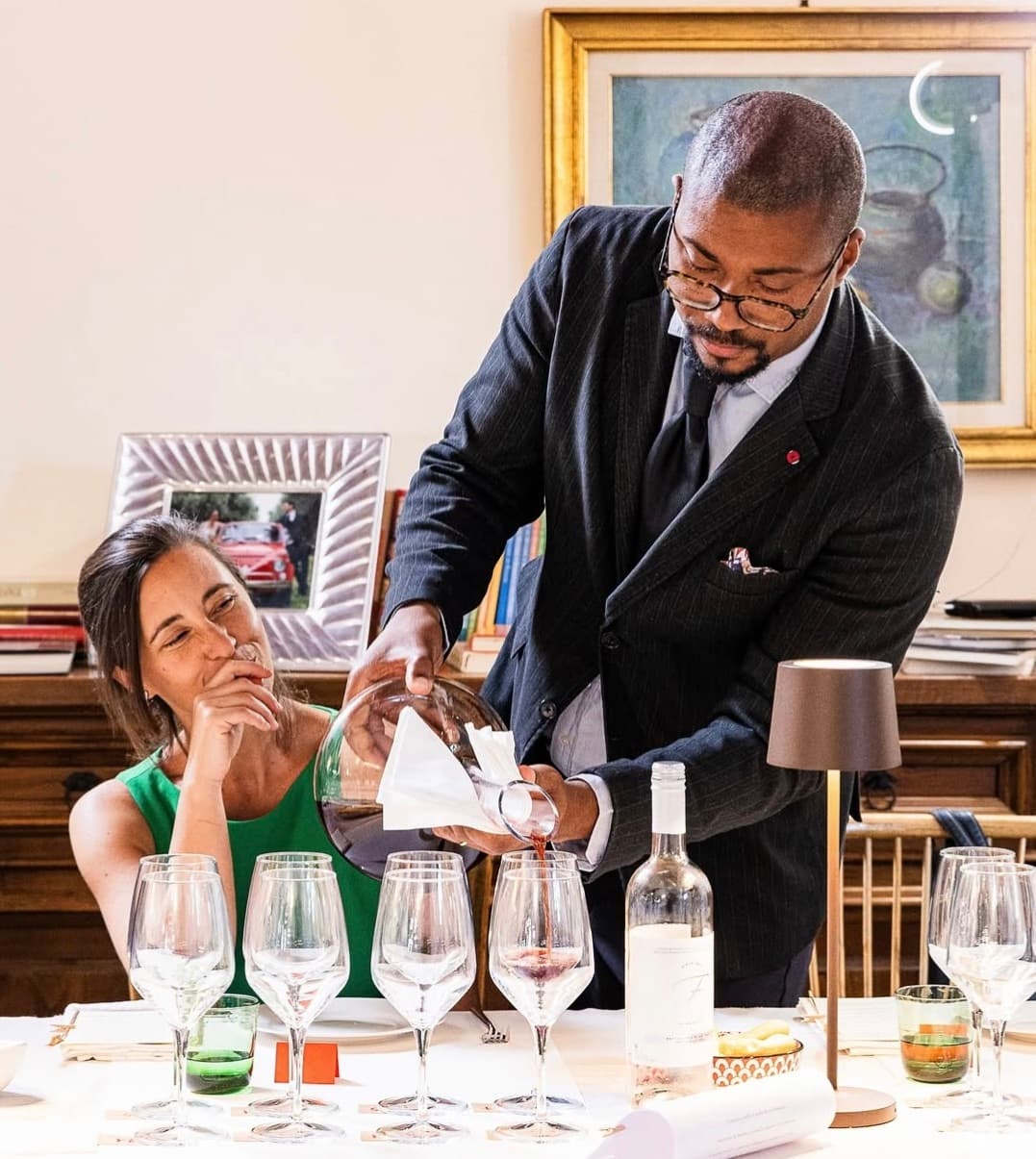 Explore the Essence of 6 Italian Wines photo 2