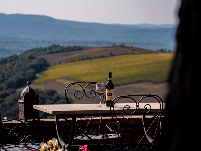 Cata de vinos y tour en Camigliano