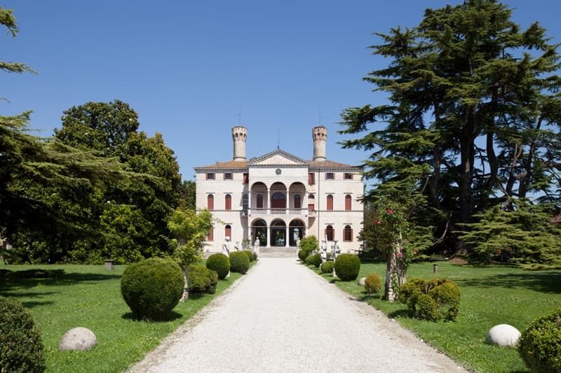 Castello di Grillano Winery photo 4