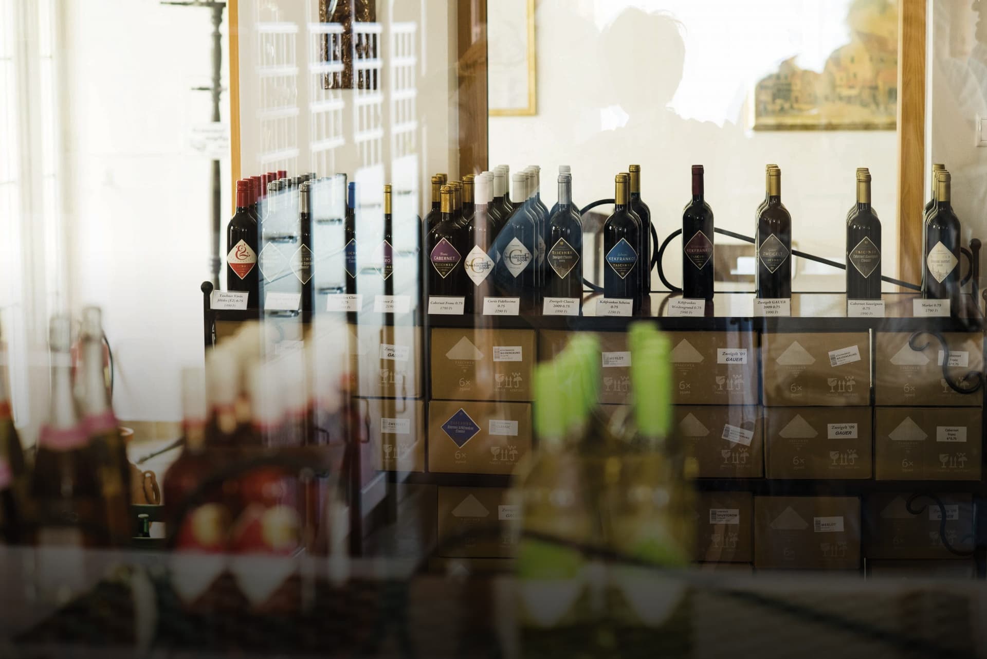 Taschner Wine and Sparklinghouse photo 5