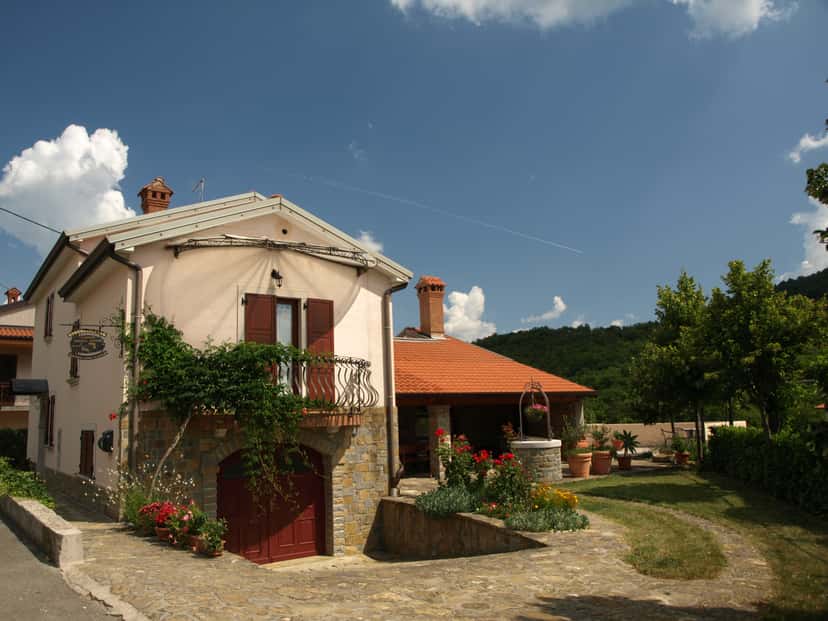 Domačija Ražman: A Family Winery in Slovenia