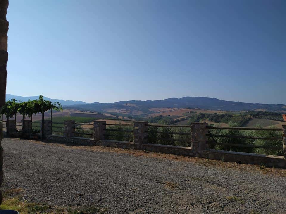 Degustação de vinhos e tour no Parmoleto