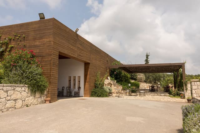 Lyrarakis Winery