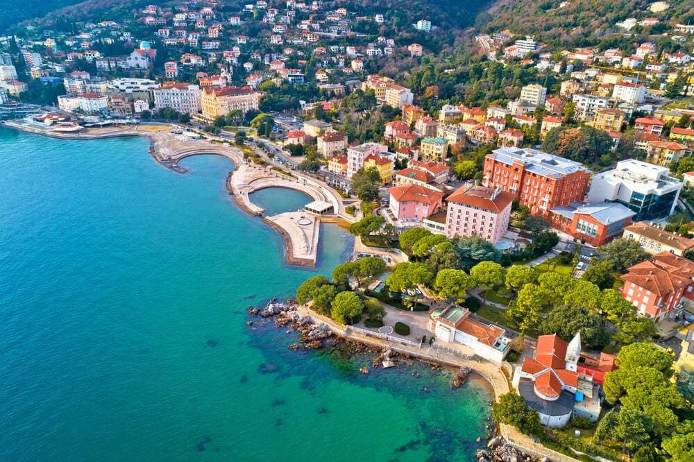 Opatija und Strand Slatina, Kvarner-Bucht in Kroatien