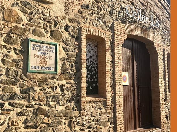 Celler Lo - entrance