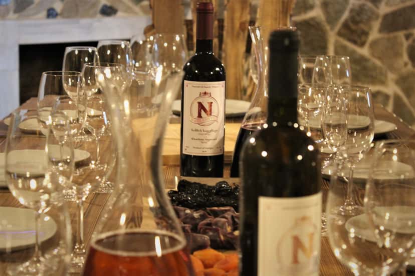 Populär vinprovning och rundtur på Nasrashvili Family Winery