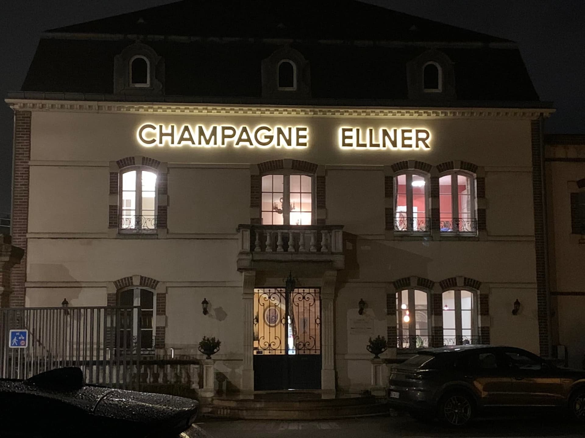 Wine Tasting and Tour at Champagne Ellner