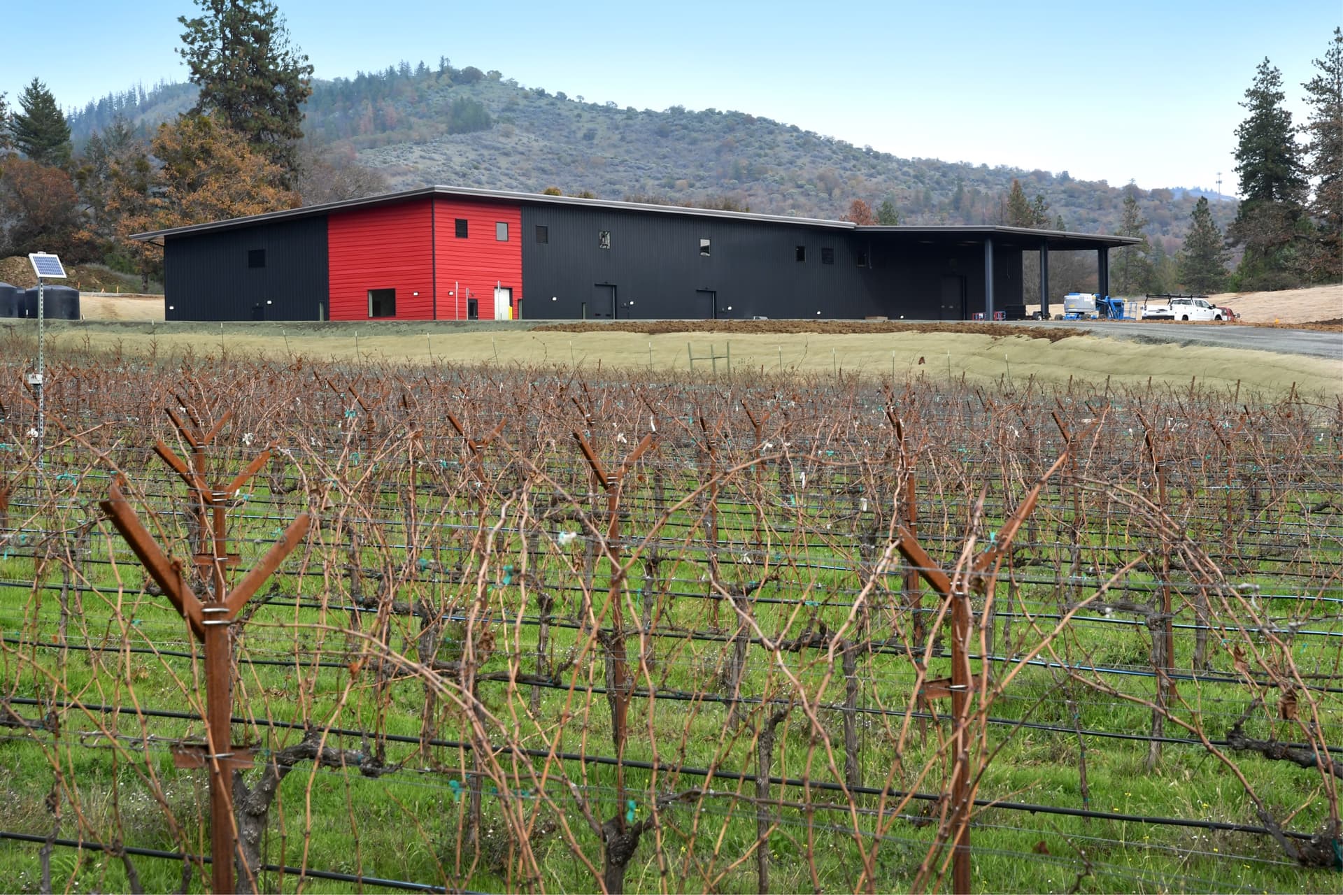 Oregon Wine & Vineyard Tasting at Quady North