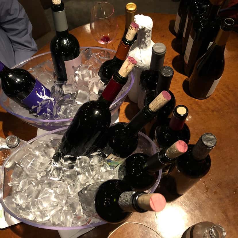 Cata de vinos y visita guiada a la bodega Fanoa