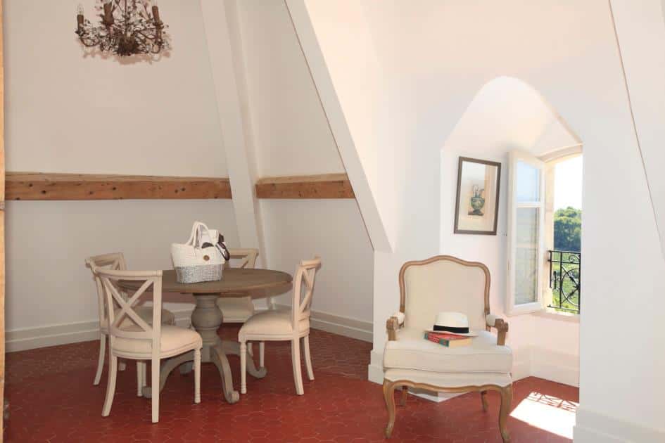 Weinpause in Suiten und Apartments im Château Les Carrasses