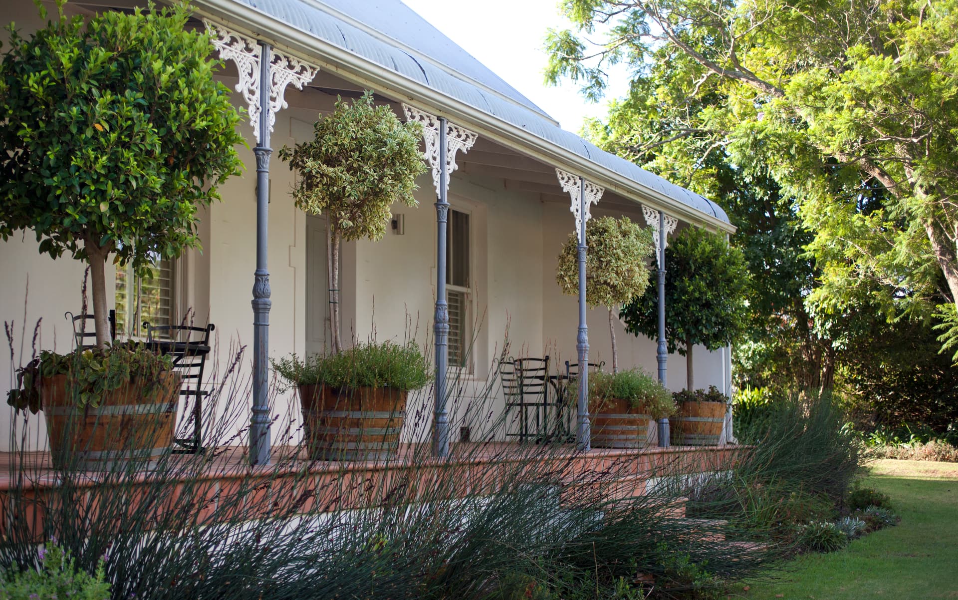 Luxurious Stay at Klein Welmoed Manor House