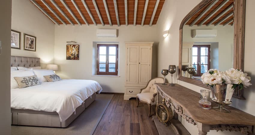 Stay in Luxurious Apartments at Borgo Argiano