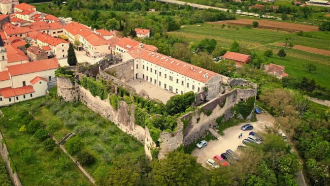 Primorska Wine & Vipavski Križ Tour