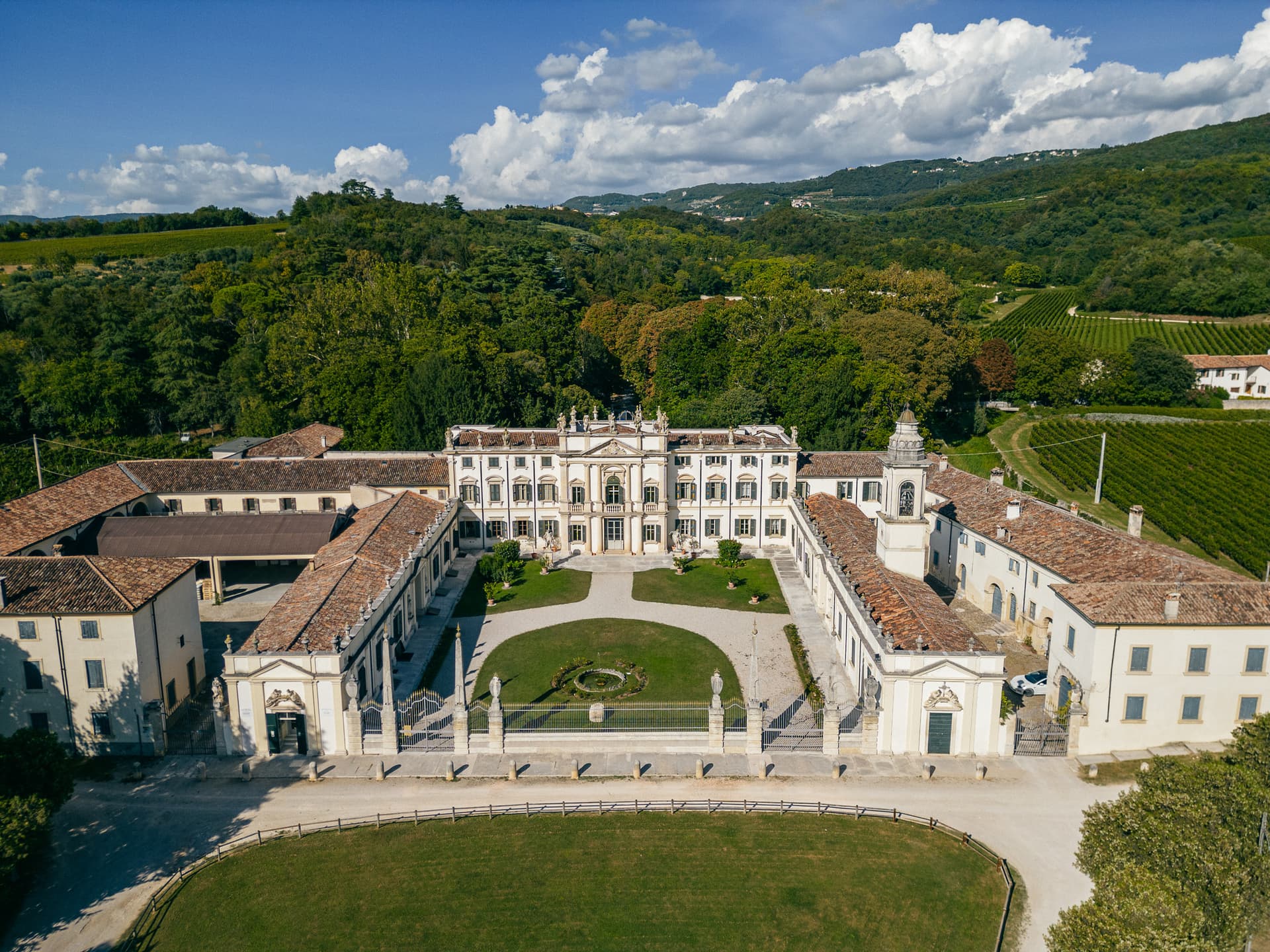 Taste Amarone Wine near Lake Garda