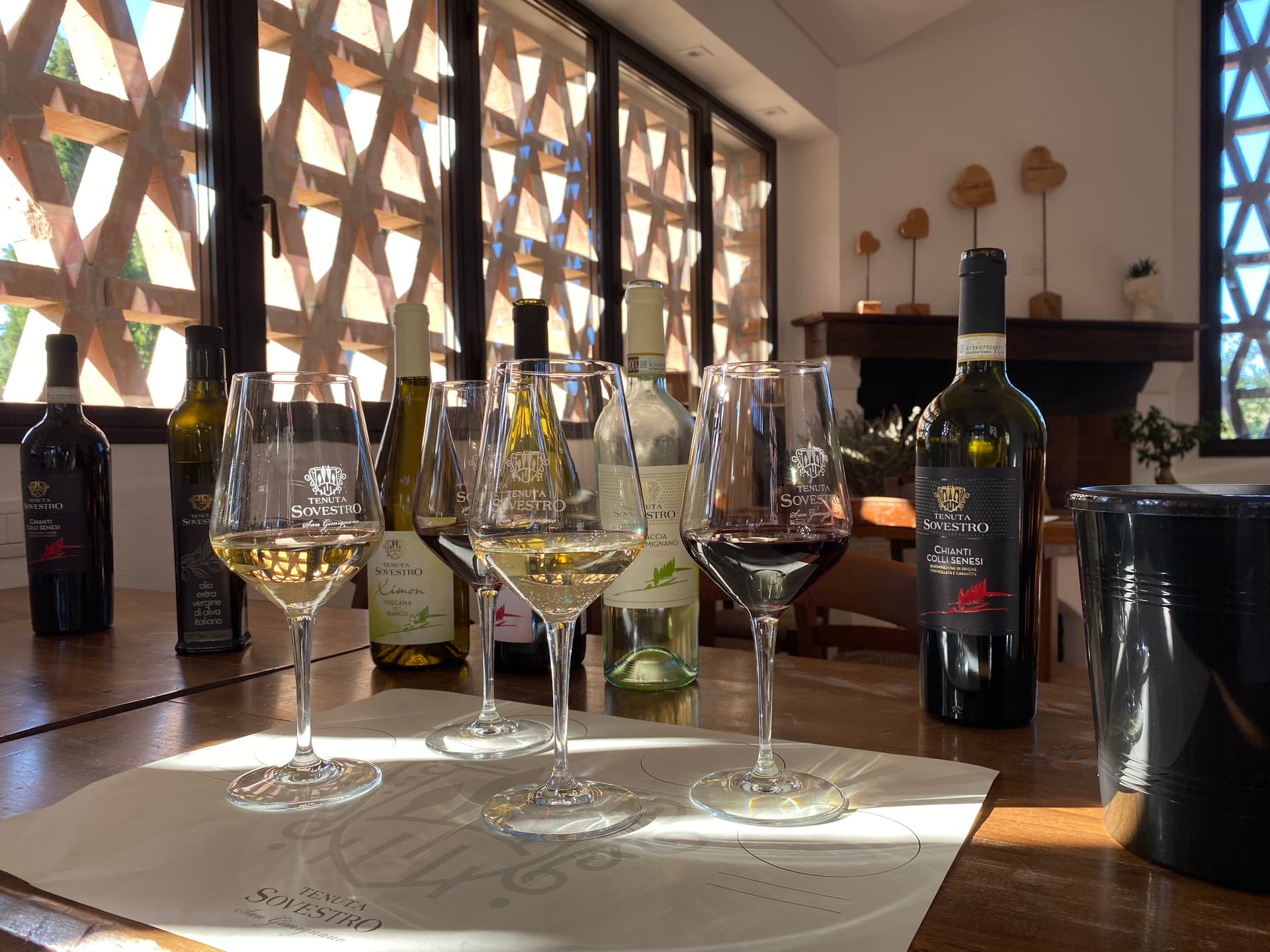 NUESTROS 4 VINOS DOCG: CHIANTI Y VERNACCIA DI SAN GIMIGNANO