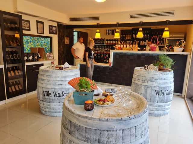 Villa Vinifera Winery