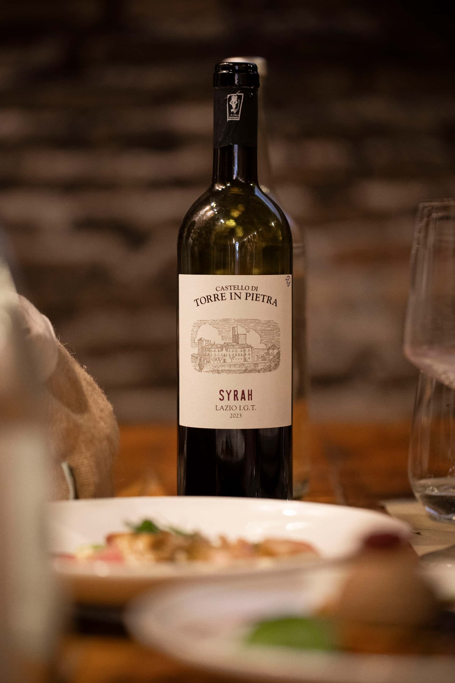 Weingutbesuch, Weinprobe und Mittagessen