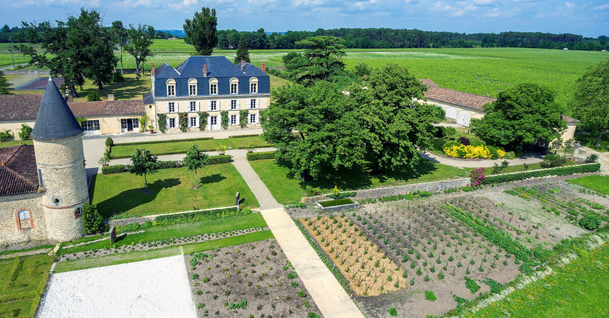 Chateau Guiraud - Winery in Bordeaux| Winetourism.com